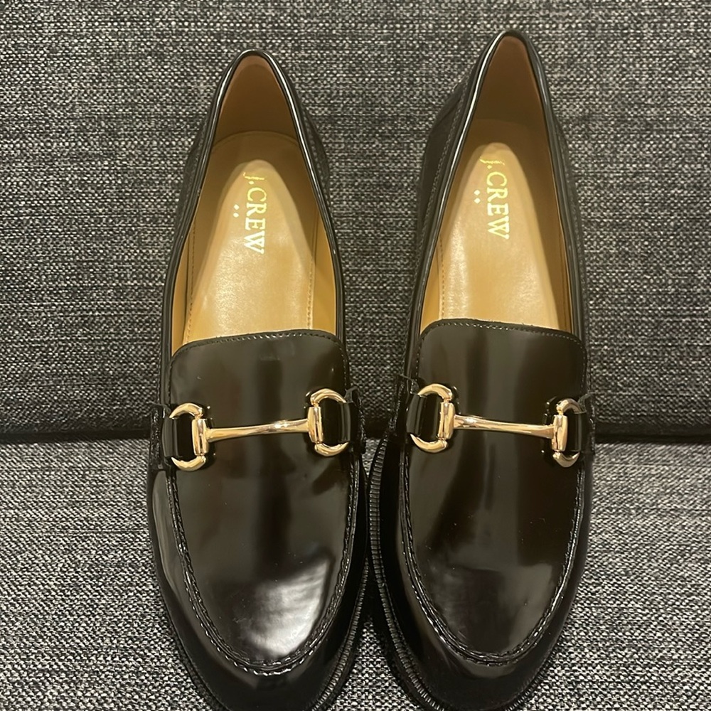 Crew woman 8 1/2 black loafers